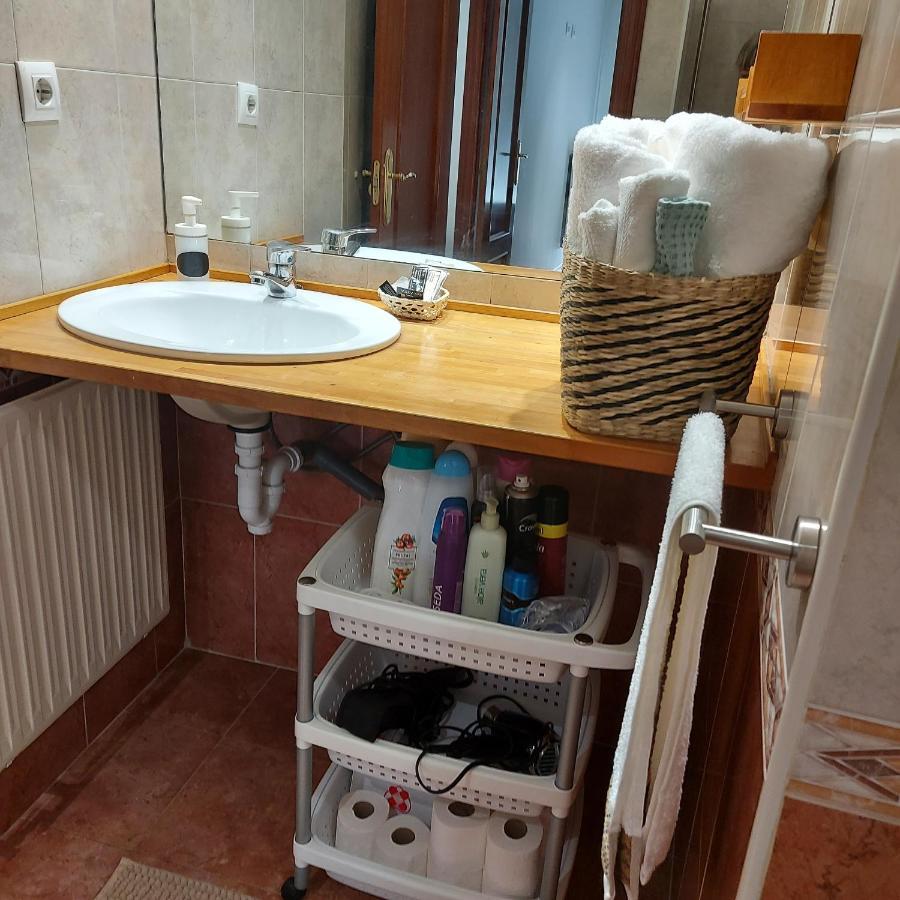 Apartamento Soleado piso con terraza, piscina y a 8 ' centro Castro Urdiales Exterior foto