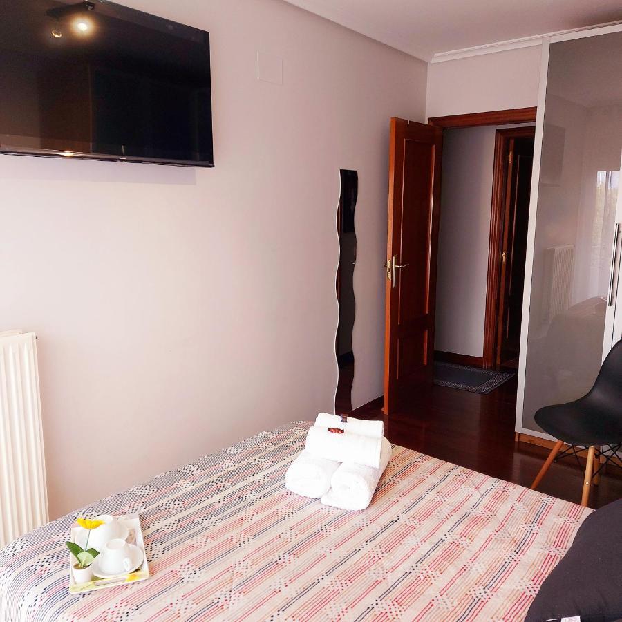 Apartamento Soleado piso con terraza, piscina y a 8 ' centro Castro Urdiales Exterior foto